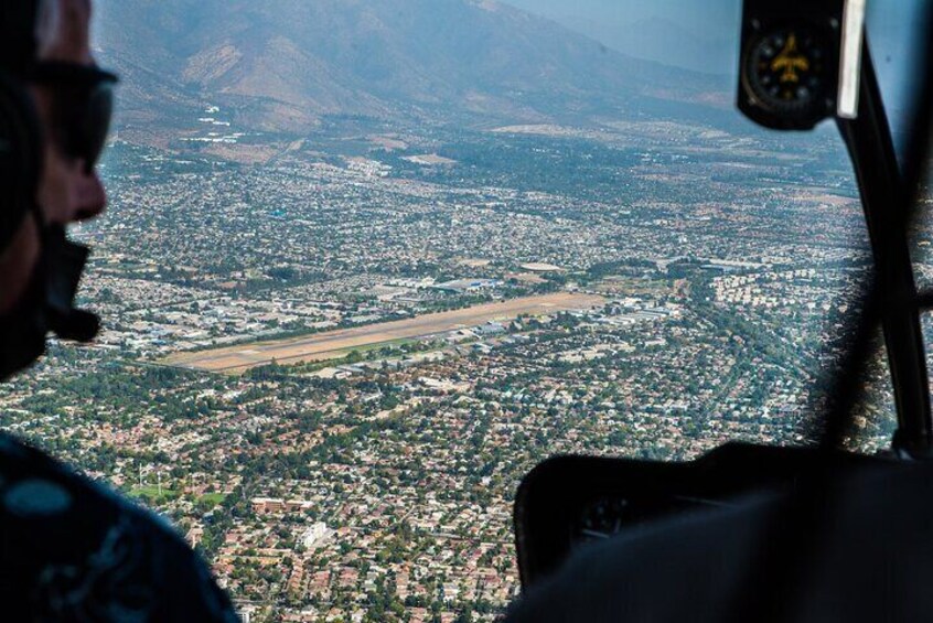 Private Helicopter Flight to winery with Sparkling Wine tasting