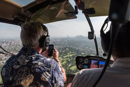 Private Helicopter Flight to winery with Sparkling Wine tasting