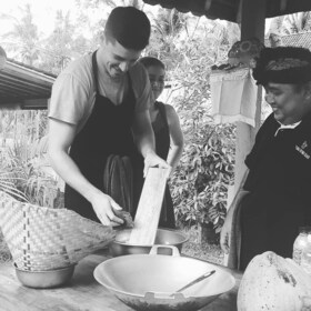 Clase de cocina balinesa de Ketut