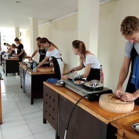 Ketuts matlagningskurs på Bali