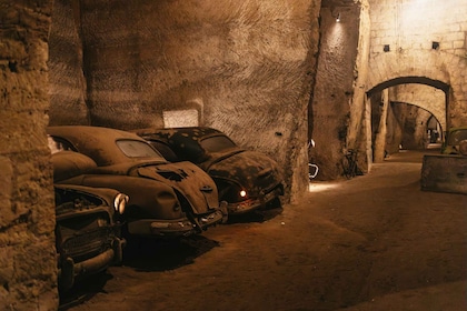 Napoli: Tour Guidato del Tunnel Borbonico con biglietto d'ingresso