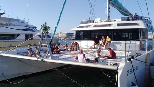 Málaga: Crucero en Catamarán a Vela por la Ciudad