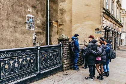 Bristol: Blackbeard to Banksy Guided Walking Tour