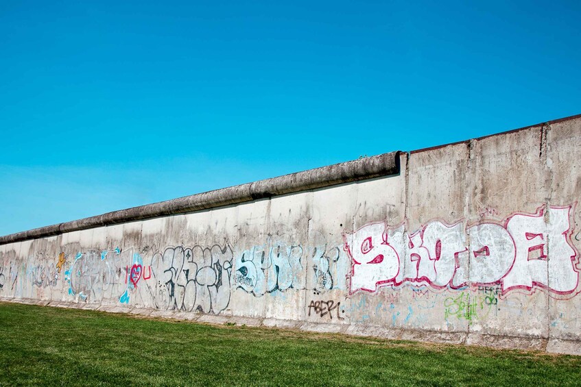 Picture 4 for Activity Berlin: Graffiti Workshop at the Berlin Wall