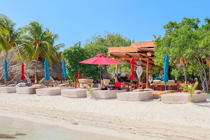 Isla Mujeres Platinum Cruise with All-inclusive Beach Club