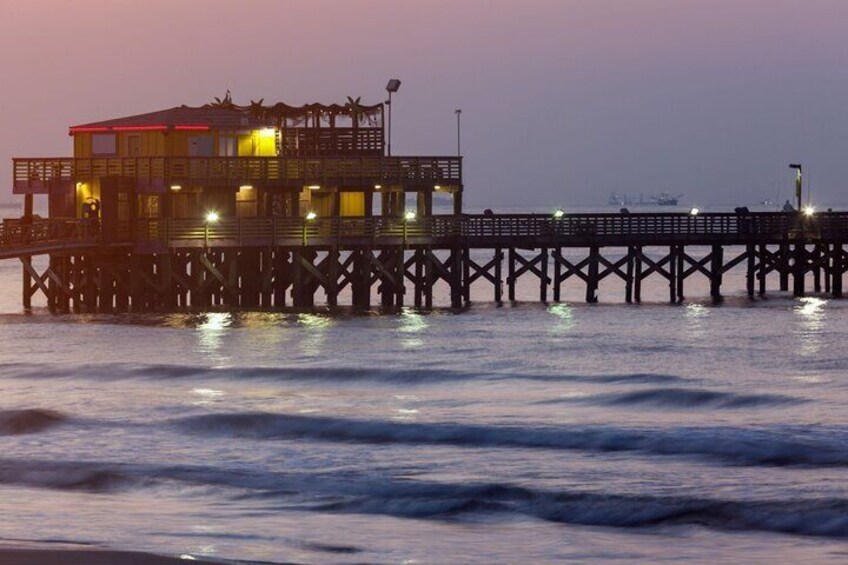 2 Hours Private Cemeteries of Galveston Walking Tour