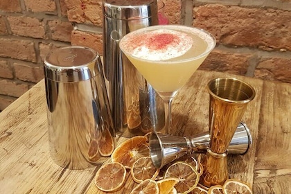 Private Cocktail Making Class in Manchester