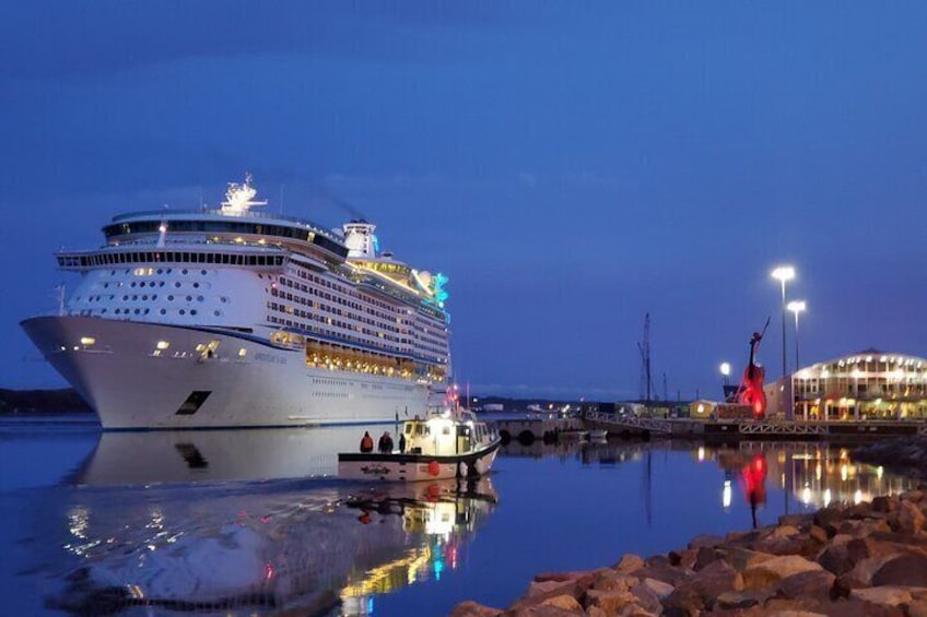City and Coastal Tour in Cape Breton Island