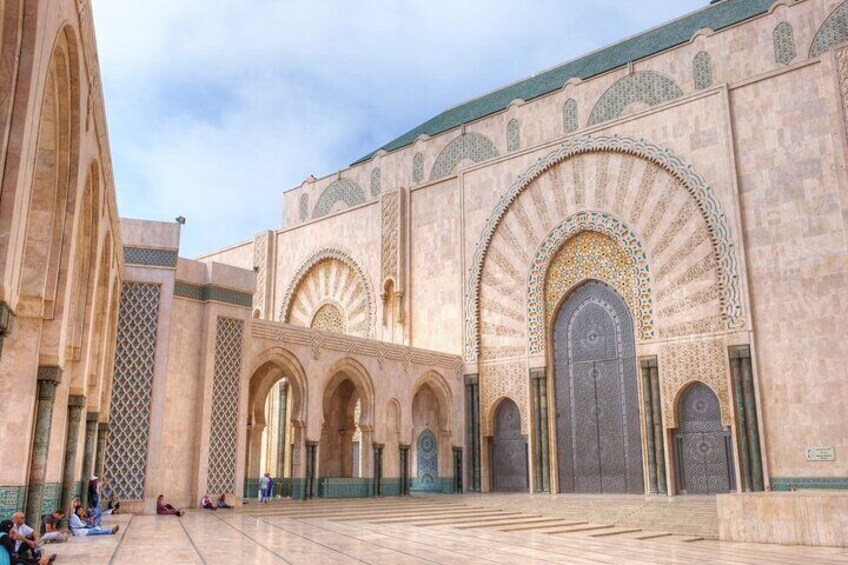 Skip the line Hassan II mosque Premium Tour entry ticket included