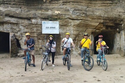 Yogya Hidden Gems Heritage Bicycle Tour