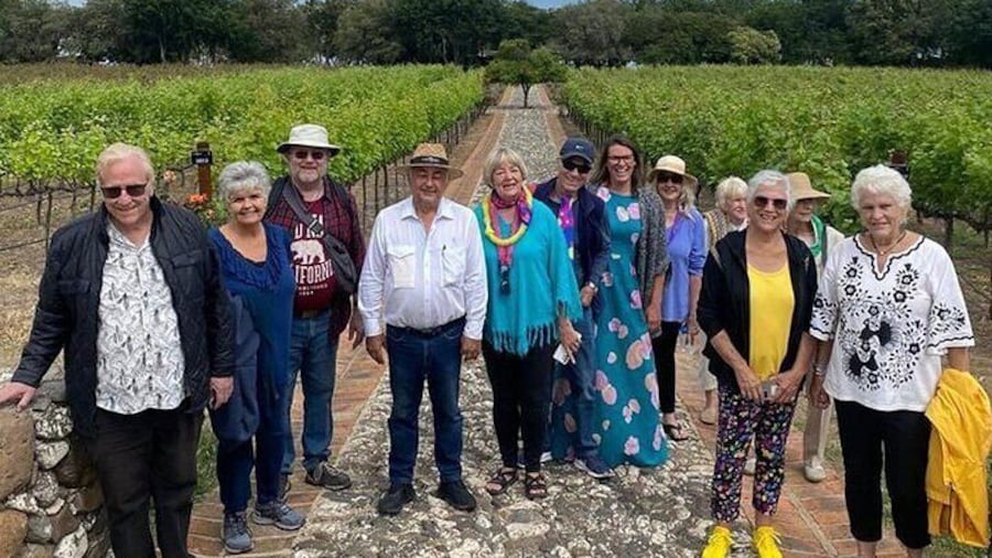 Full Day Tour in Finca Estramancia Vineyard with stop in Chapala