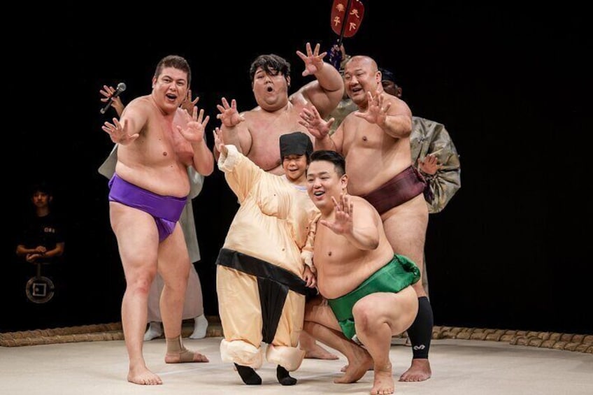 Sumo show experience in Osaka Namba: THE SUMO HALL HIRAKUZA OSAKA