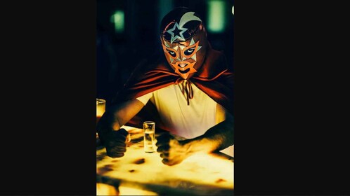 Mexiko-Stadt: Lucha Libre Show mit Tacos, Bier und Mezcal