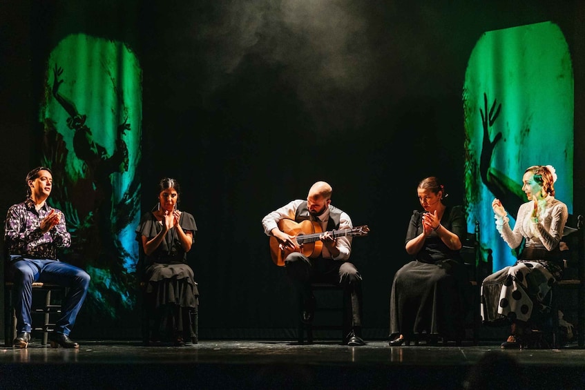 Picture 7 for Activity Madrid: "Emociones" Live Flamenco Performance