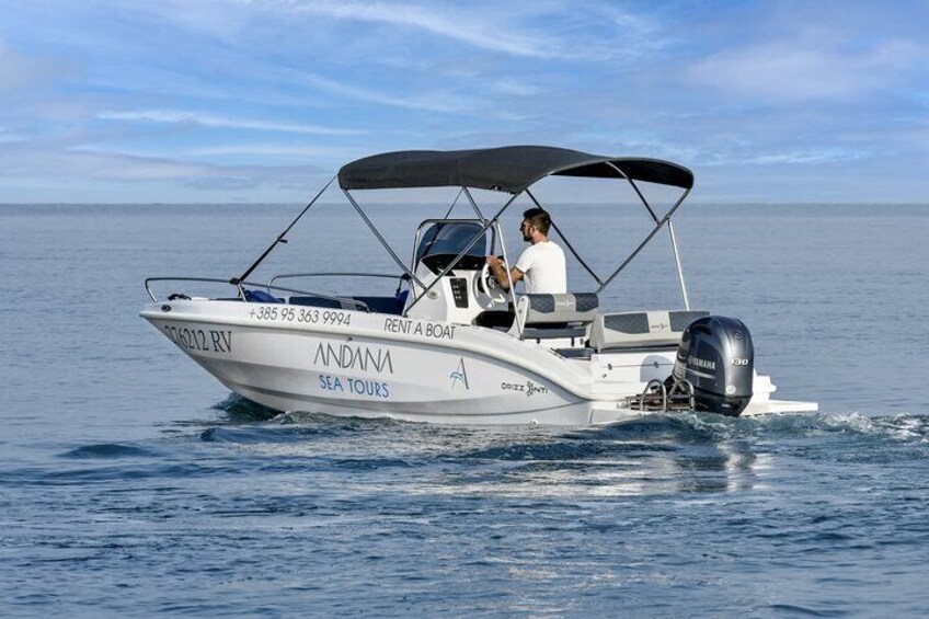 6,3m speedboat for up to 6 persons