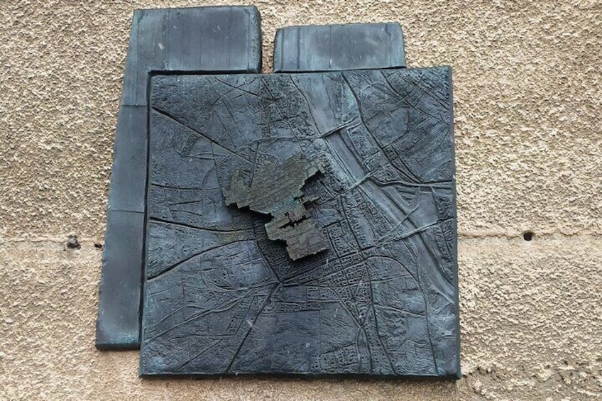Historical Walking Tour of Jewish Warsaw