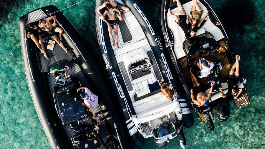 Paros: Premium Boat Private Rental Service