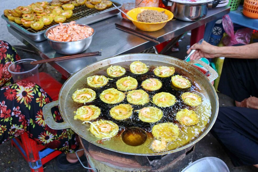 Vietnam : Walking Food Tour
