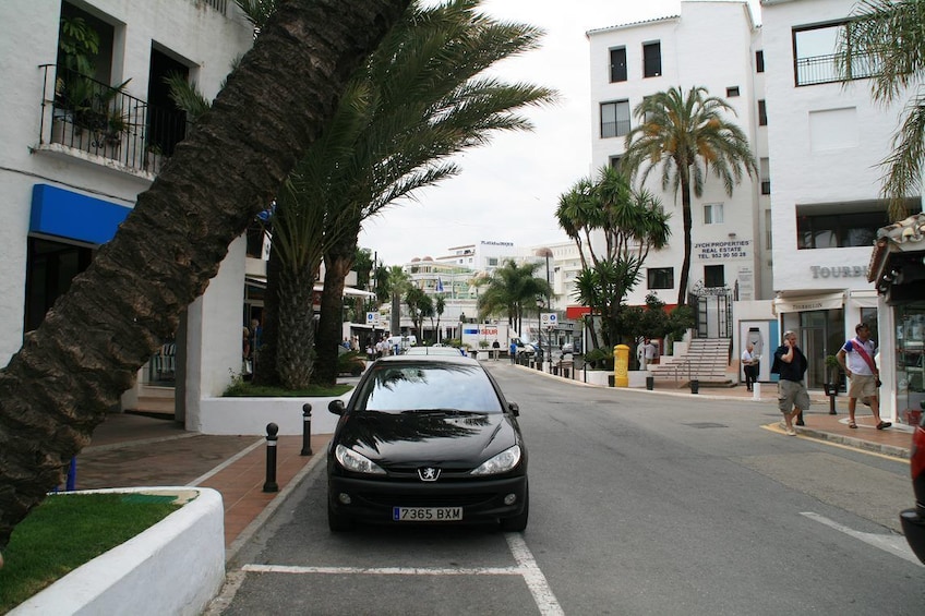 Marbella & Puerto Banus Highlights - Full Day Tour