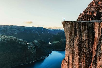 Stavanger: Preikestolen (Prekestolen) - guidet vandring