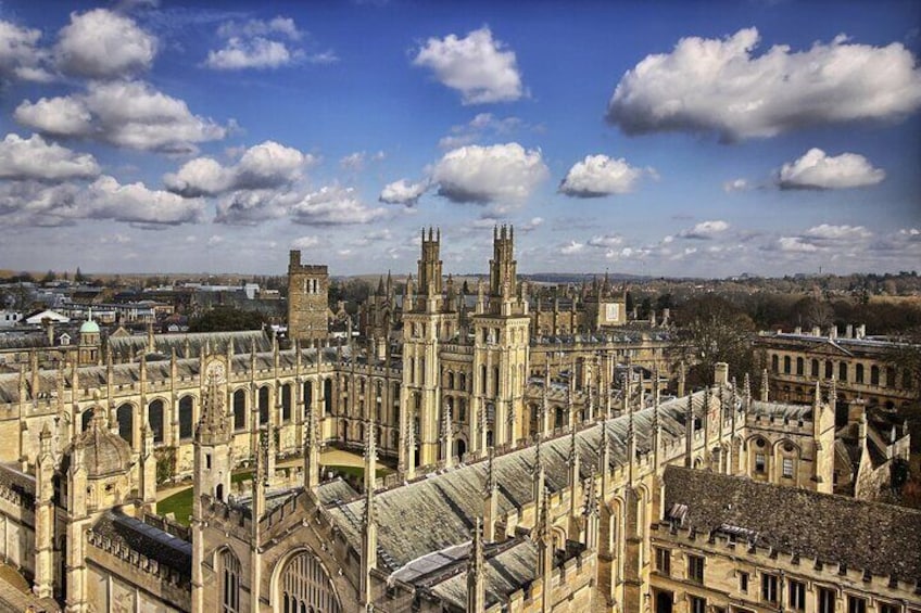 All Inclusive Full Day Private Tour in Oxford and Cotswold 
