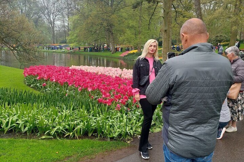Private Tour Keukenhof Gardens + Tulperij Tulip Experience