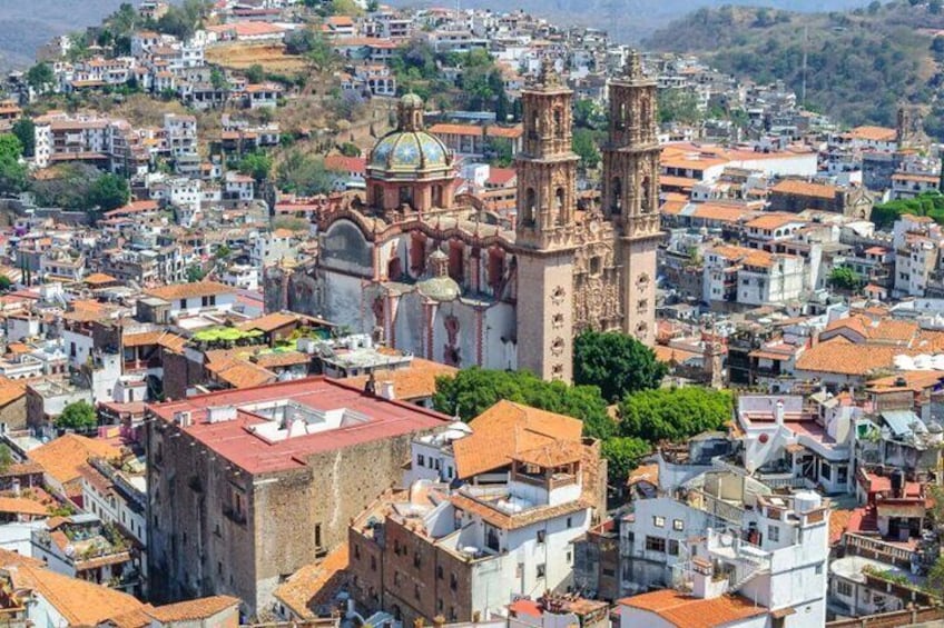 Private Tour in Cuernavaca and Taxco from Mexico with Lunch