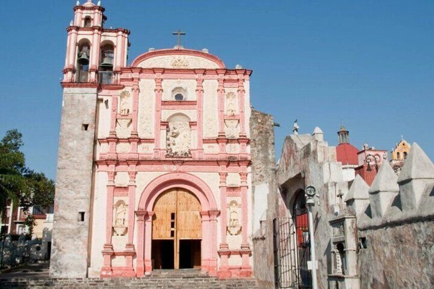 Private Tour in Cuernavaca and Taxco from Mexico with Lunch
