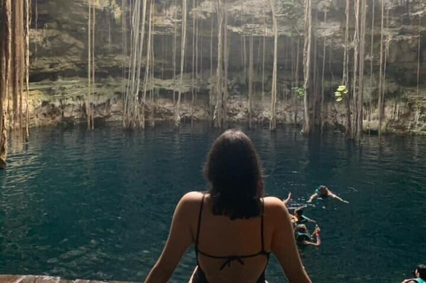 Chichén Itzá Marvels Day Trip:Cenote Oxman & Valladolid Adventure