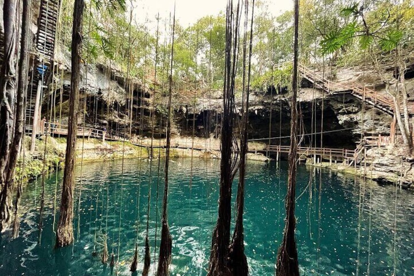 Chichén Itzá Marvels Day Trip:Cenote Oxman & Valladolid Adventure