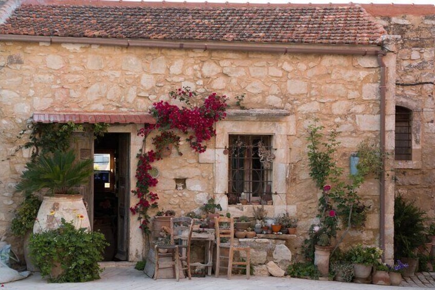 Private Half Day Pottery Workshop in Margarites-Melidoni Cave