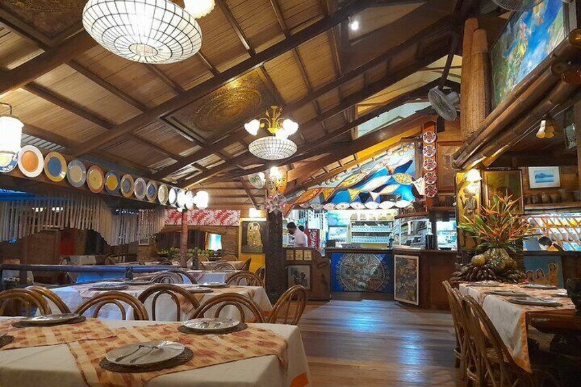 2 hours Seafood lunch or dinner in Puerto Princesa
