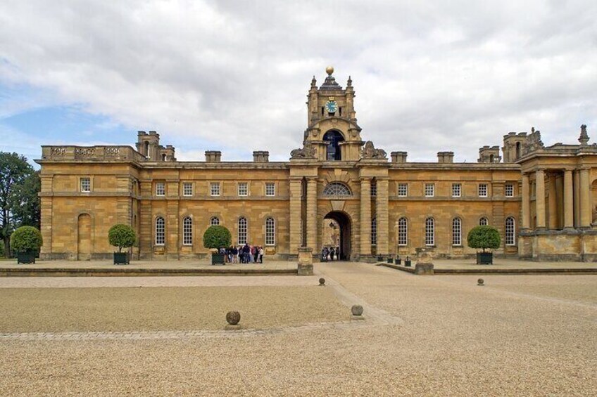 All Inclusive Blenheim Palace and Oxford Private Tour with pass 
