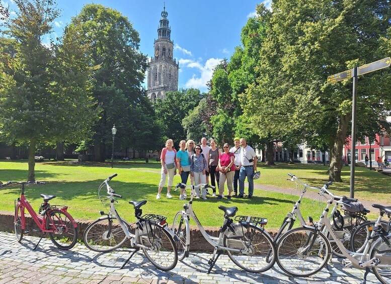 Picture 4 for Activity Groningen: City Highlights Bike Tour