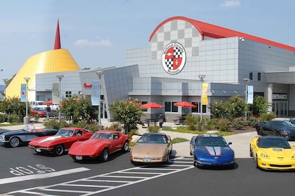 Bowling Green: Toegang tot het National Corvette Museum