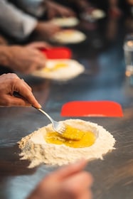 Roma: clase de preparación de pasta fresca con un chef italiano local