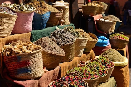 Fes : Sefrou et Bhalil Excursion d’une journée avec déjeuner et Tour autour...