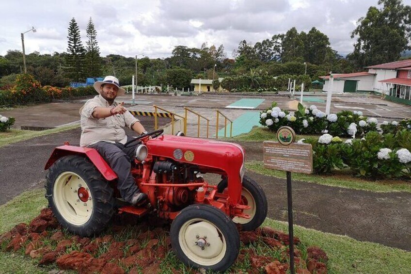 Hacienda Doka Guided Tour
