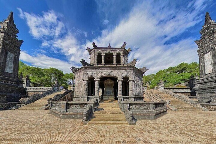 Full-Day Tour to Discover Hue's Imperial Heritage 