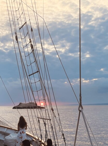 Picture 1 for Activity Marseille: Sunset Sailing Cruise with Dinner and Drinks