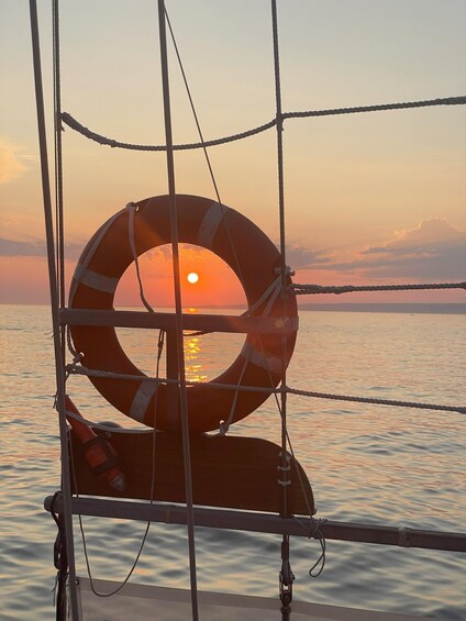 Picture 4 for Activity Marseille: Sunset Sailing Cruise with Dinner and Drinks