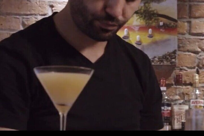 4 Hours Private Beginners Cocktails Class Course in Manchester