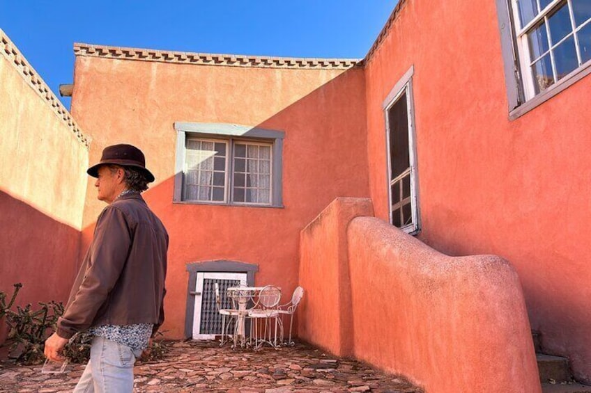 Santa Fe Family Treasures: A Historical Adventure