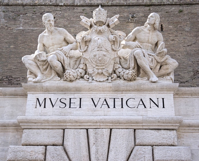 Skip-the-Line: Vatican Museums & Sistine Chapel Tickets with Audio Guide
