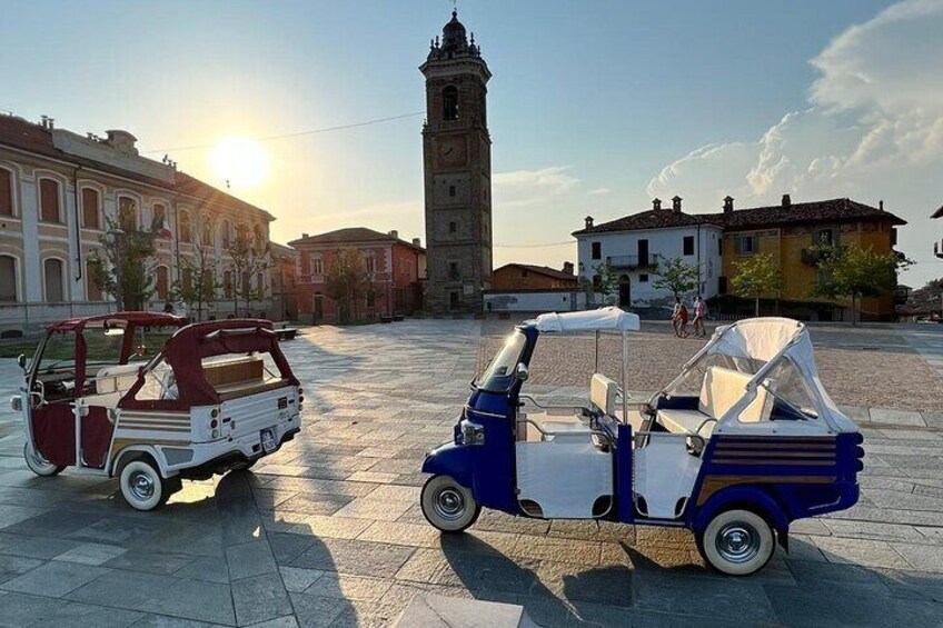 Half Day Private Tour Ape Calessino in the Barolo Langa