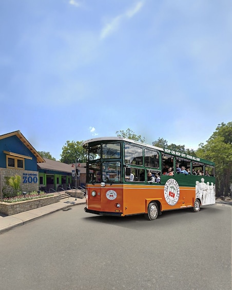 San Antonio Old Town Trolley Hop-on Hop-Off Tour
