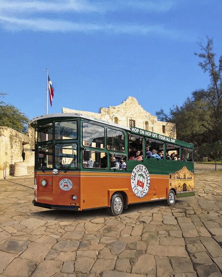 San Antonio Old Town Trolley Hop-on Hop-Off Tour