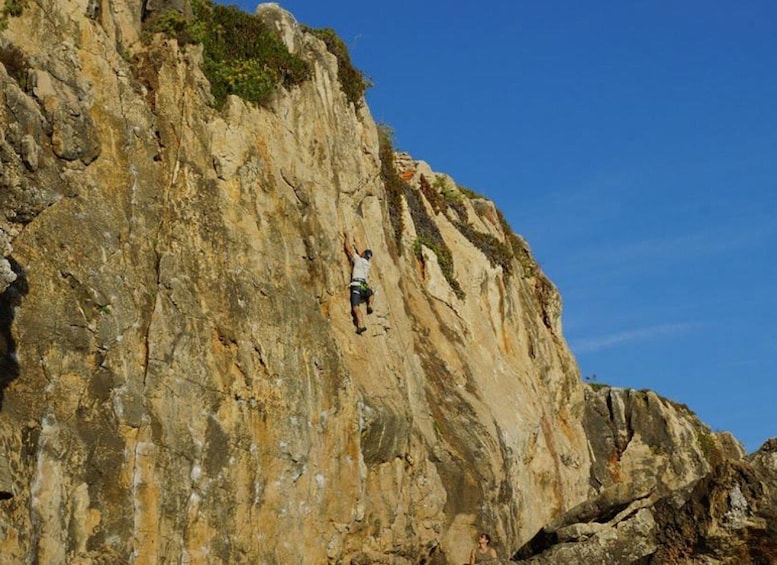 Cascais 3.5-Hour Rock Climbing Experience
