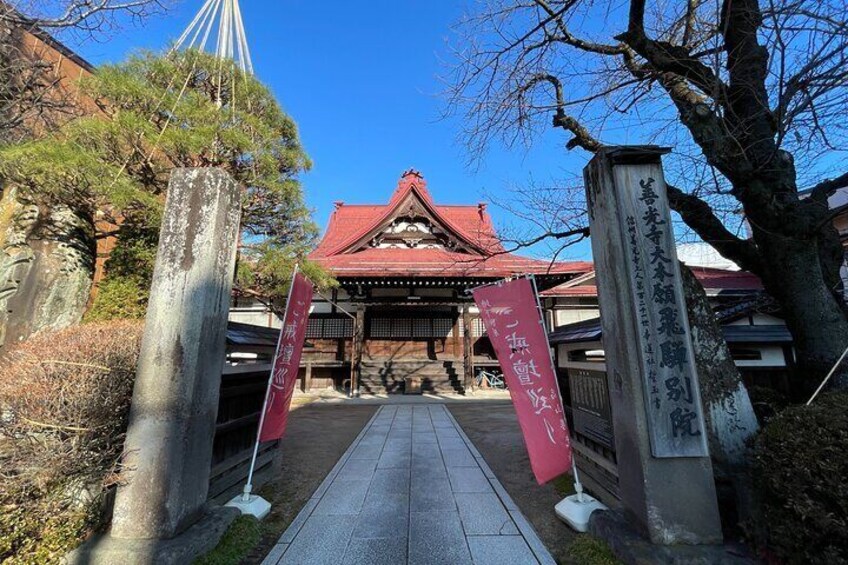 Buddhism morning prayer ceremony in Takayama