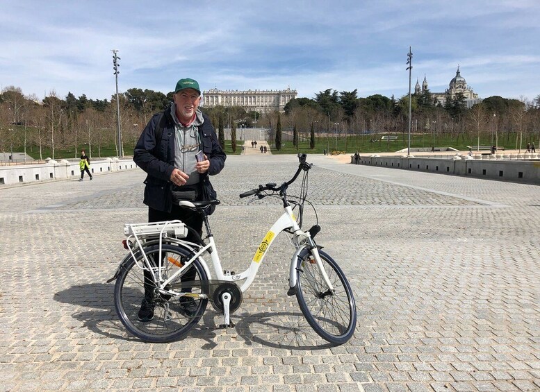 Picture 2 for Activity Bike Tour Through Madrid Río and Casa de Campo